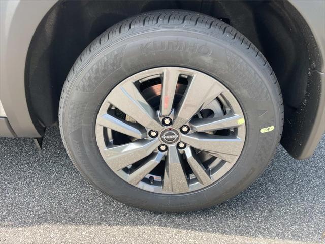 new 2025 Nissan Pathfinder car, priced at $36,275