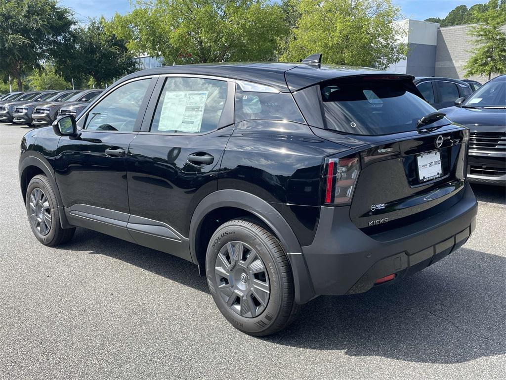 new 2025 Nissan Kicks car, priced at $22,188