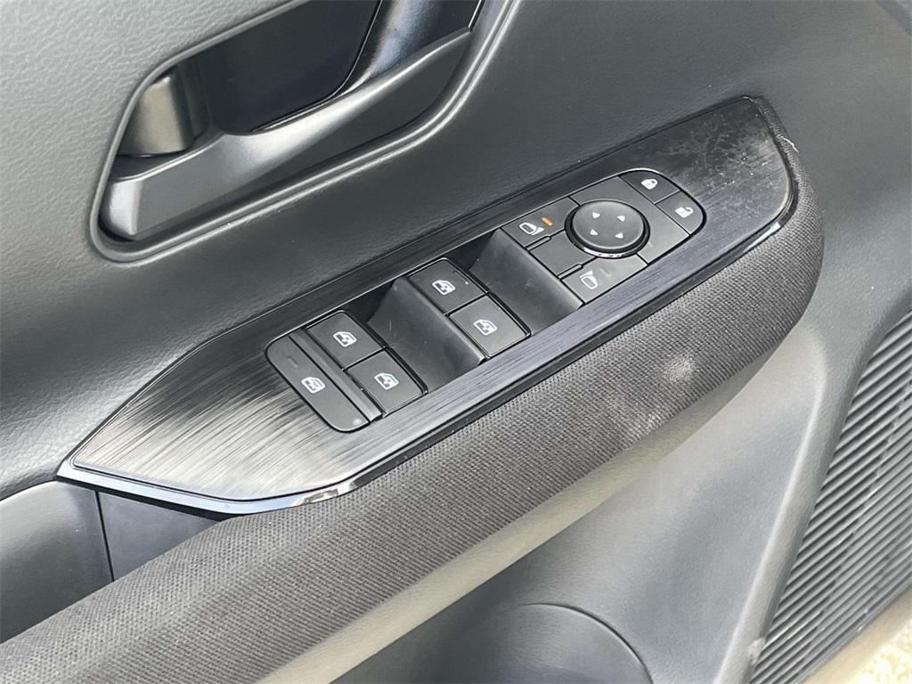 new 2025 Nissan Kicks car, priced at $22,188