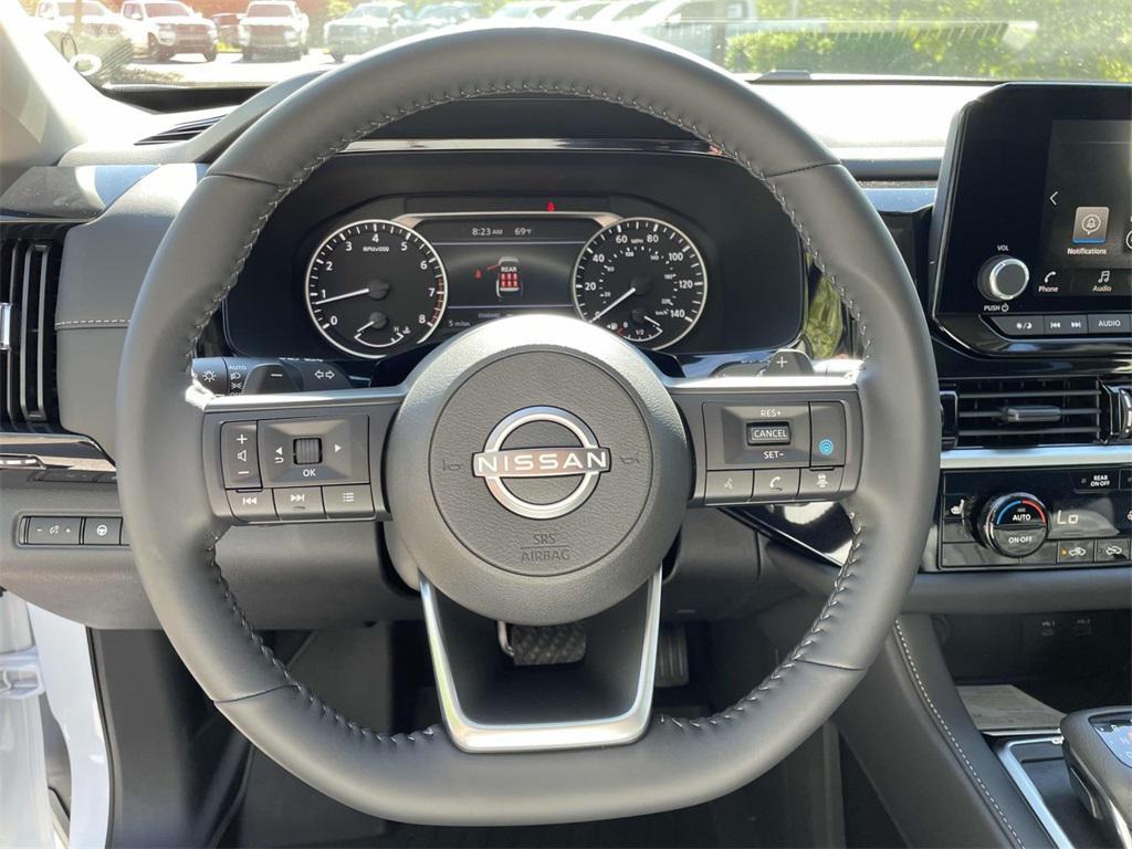 new 2025 Nissan Pathfinder car, priced at $39,107