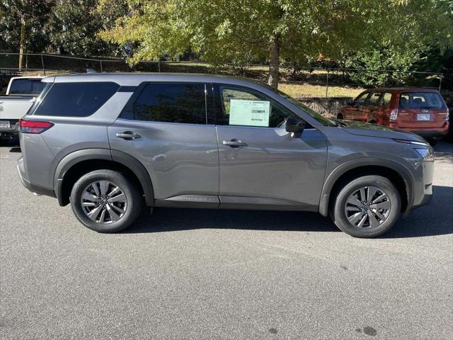 new 2025 Nissan Pathfinder car, priced at $34,748