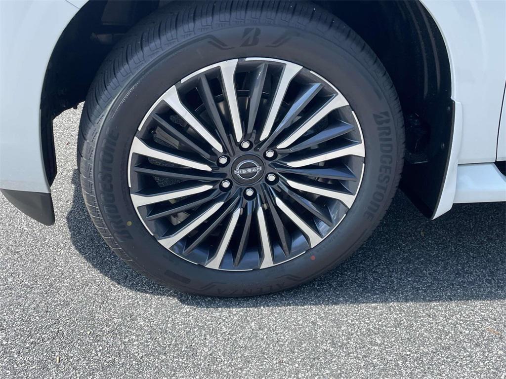 new 2025 Nissan Armada car, priced at $75,560