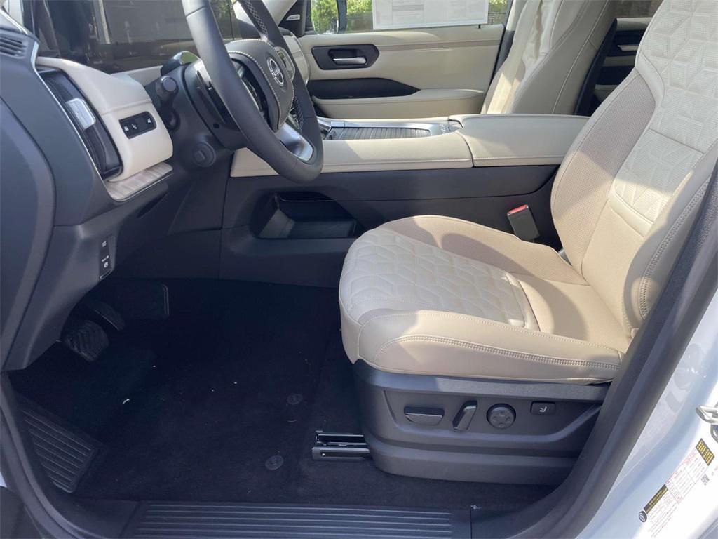 new 2025 Nissan Armada car, priced at $75,560