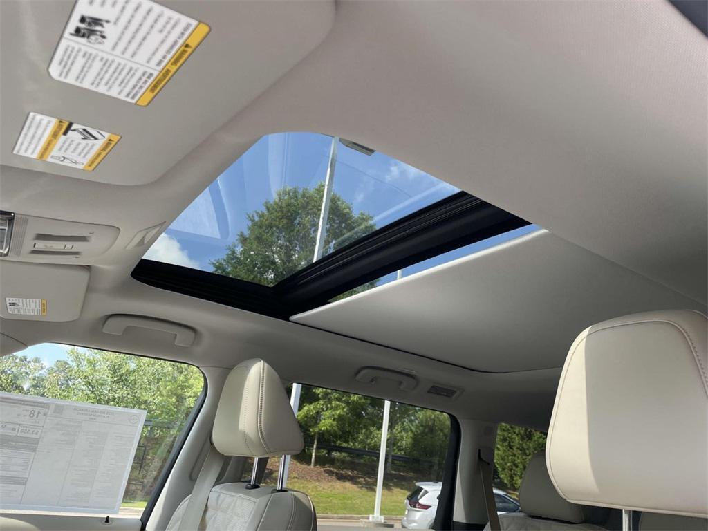 new 2025 Nissan Armada car, priced at $75,560