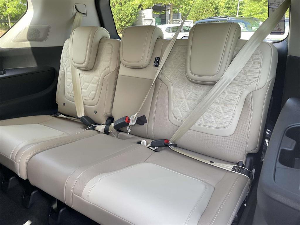 new 2025 Nissan Armada car, priced at $75,560