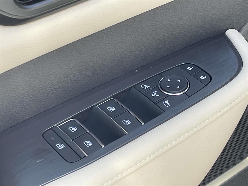 new 2025 Nissan Armada car, priced at $75,560