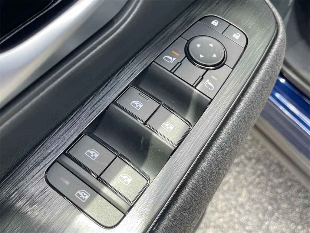 new 2025 Nissan Kicks car, priced at $23,565