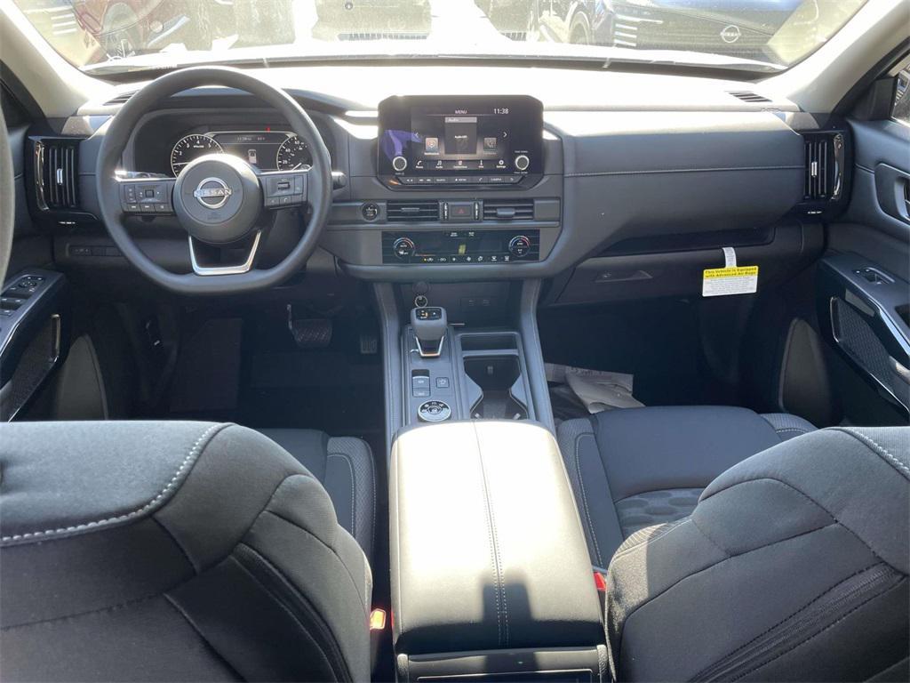 new 2025 Nissan Pathfinder car, priced at $31,660
