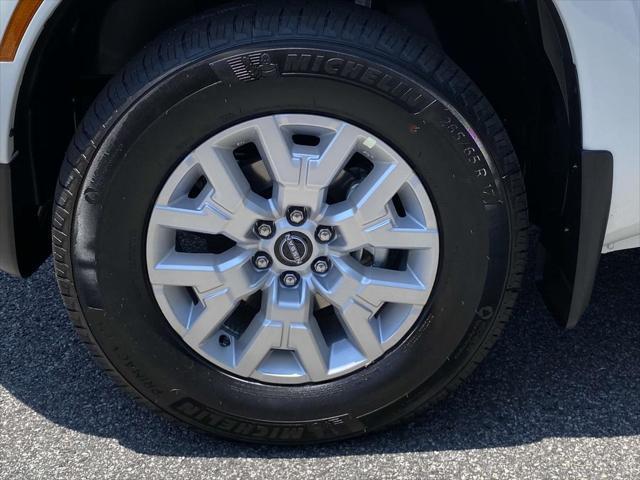 new 2024 Nissan Frontier car, priced at $33,307