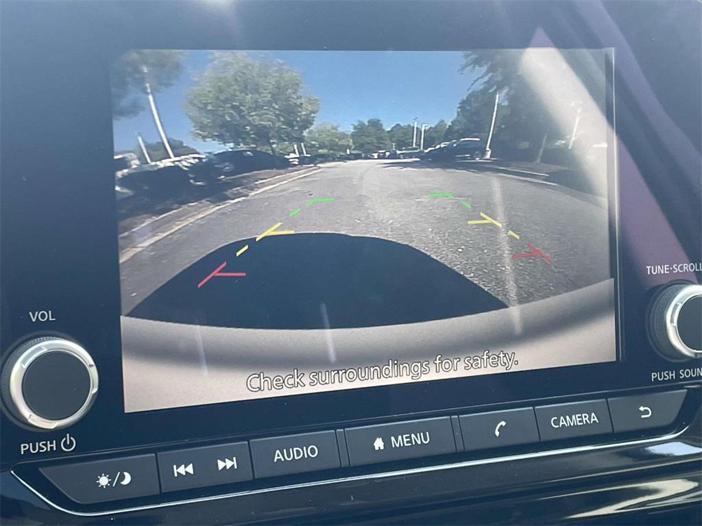 new 2025 Nissan Pathfinder car, priced at $34,757