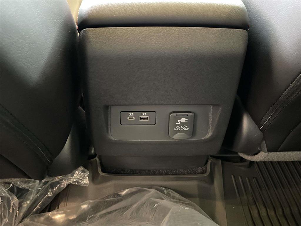 new 2025 Nissan Frontier car, priced at $39,724