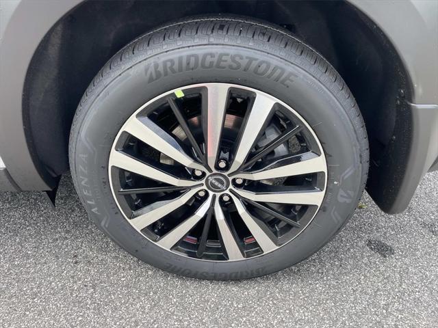 new 2025 Nissan Pathfinder car, priced at $47,535