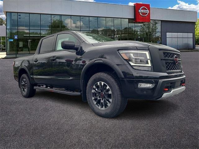 new 2024 Nissan Titan car, priced at $50,554