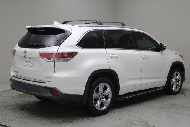 used 2015 Toyota Highlander car, priced at $13,165