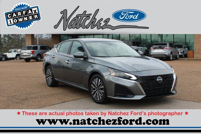 used 2023 Nissan Altima car, priced at $19,870