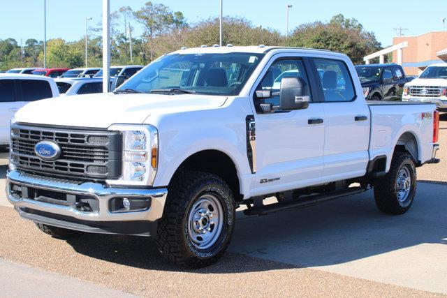 new 2024 Ford F-350 car, priced at $68,230