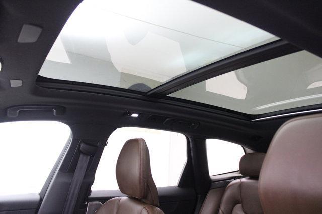 used 2022 Volvo XC60 car, priced at $35,949