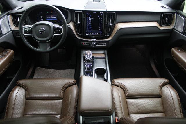 used 2022 Volvo XC60 car, priced at $35,949