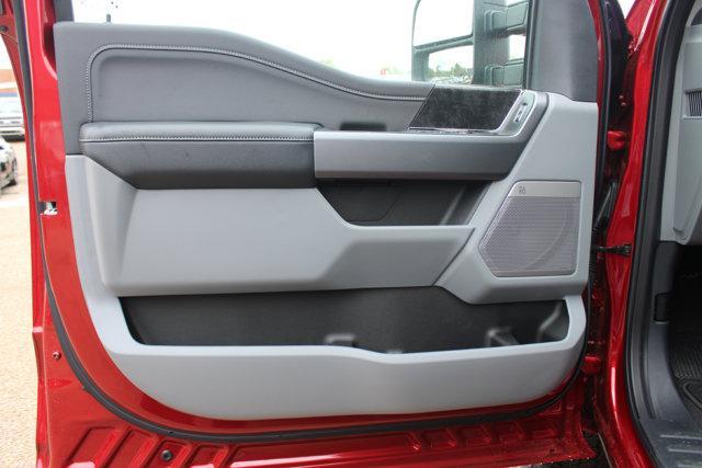 new 2025 Ford F-250 car, priced at $70,015