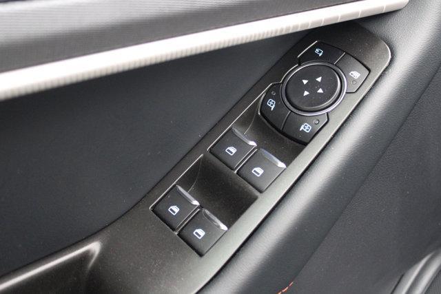 new 2025 Ford Explorer car