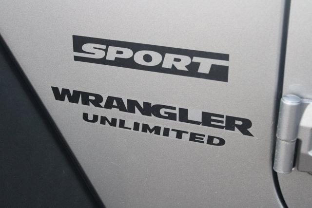 used 2015 Jeep Wrangler Unlimited car, priced at $18,280