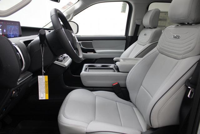 new 2025 Ford Expedition car, priced at $90,675