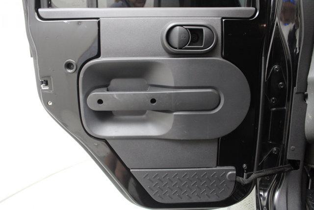 used 2009 Jeep Wrangler Unlimited car, priced at $12,500