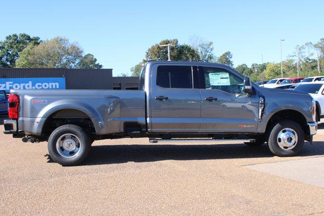 new 2024 Ford F-350 car, priced at $79,665