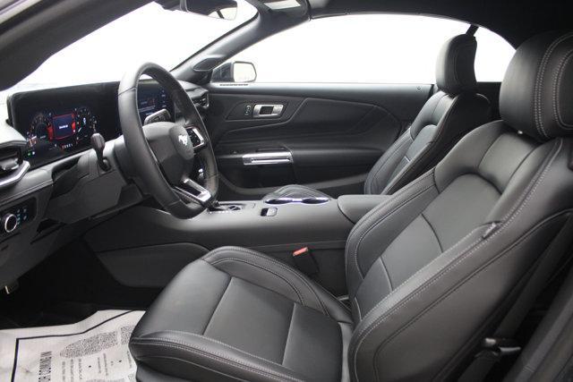 new 2025 Ford Mustang car