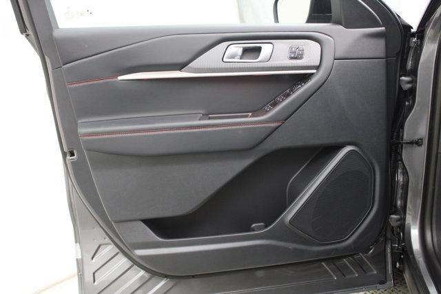new 2025 Ford Explorer car, priced at $49,580
