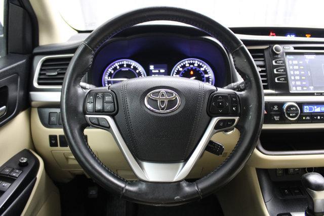 used 2019 Toyota Highlander car, priced at $25,293