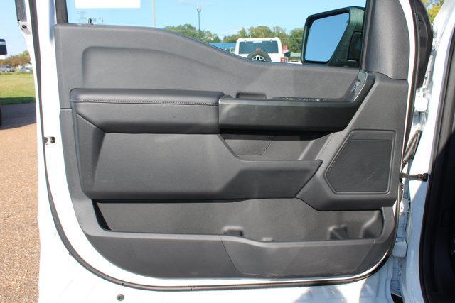 new 2025 Ford F-150 car, priced at $51,295