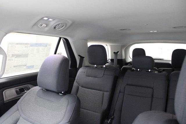 new 2025 Ford Explorer car, priced at $42,145