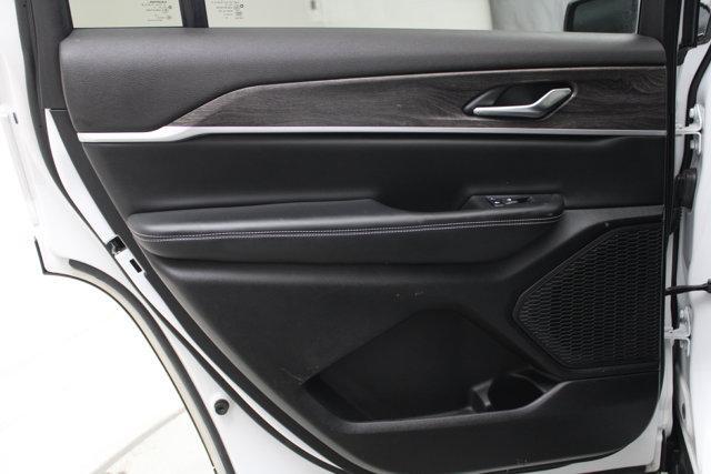 used 2023 Jeep Grand Cherokee L car, priced at $31,700