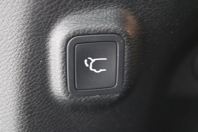 used 2022 Jeep Cherokee car, priced at $25,563