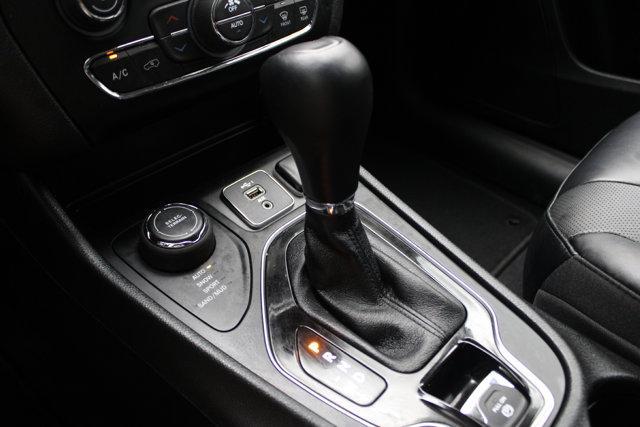 used 2022 Jeep Cherokee car, priced at $25,563