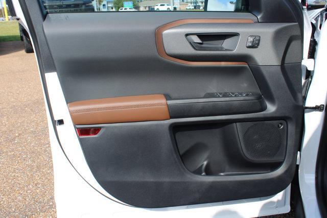 new 2025 Ford Bronco Sport car, priced at $40,985