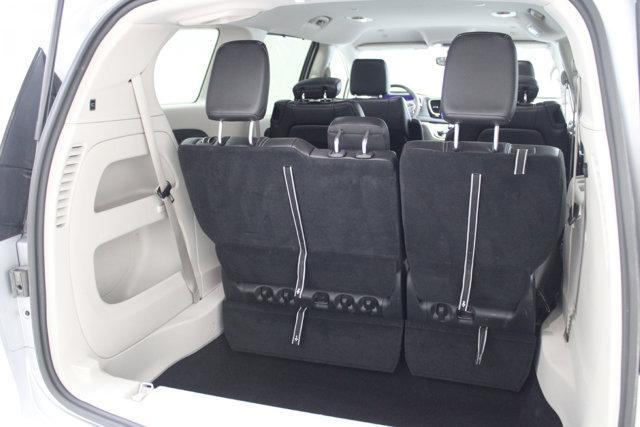 used 2023 Chrysler Pacifica car, priced at $25,714