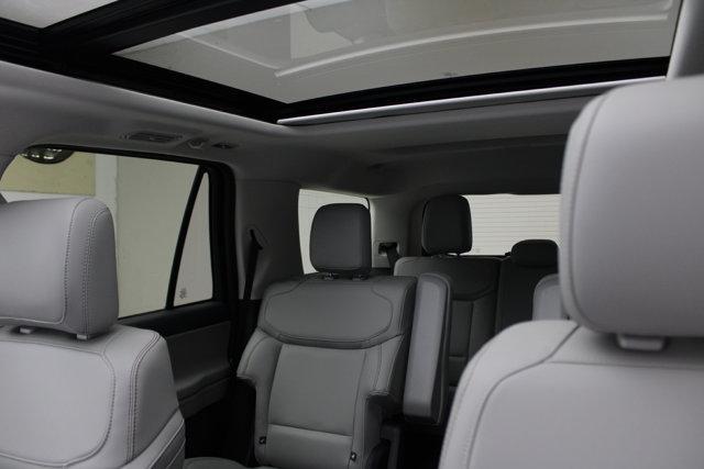 new 2025 Ford Expedition car, priced at $70,340