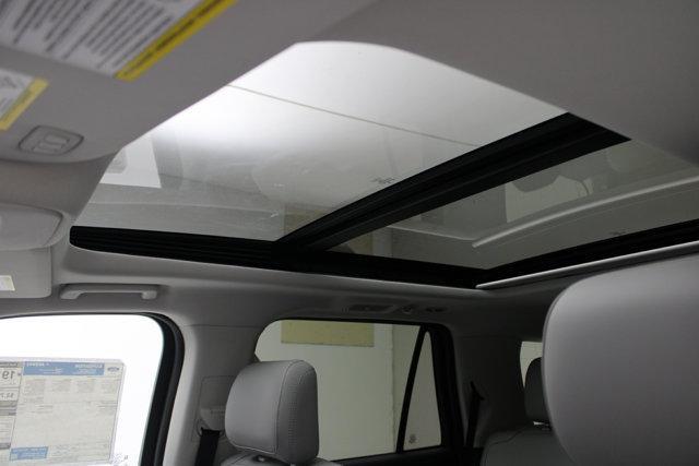 new 2025 Ford Expedition car, priced at $70,340