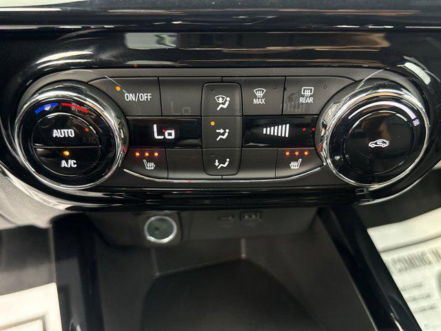 used 2025 Chevrolet Trax car