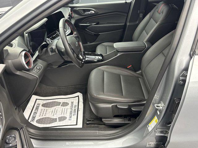 used 2025 Chevrolet Trax car