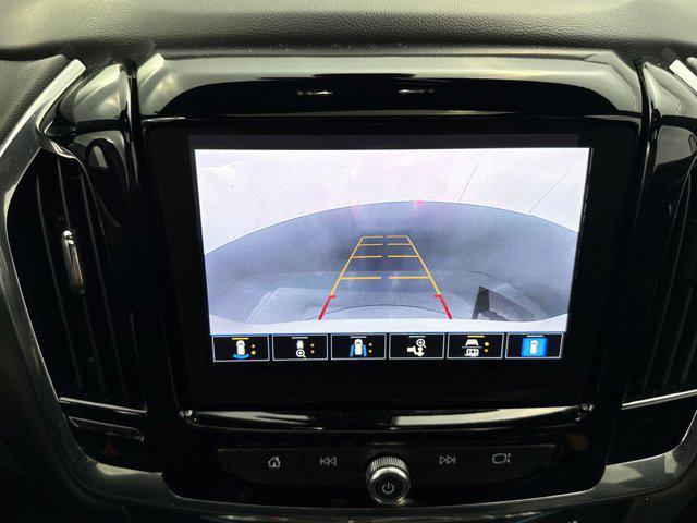 used 2023 Chevrolet Traverse car, priced at $39,887