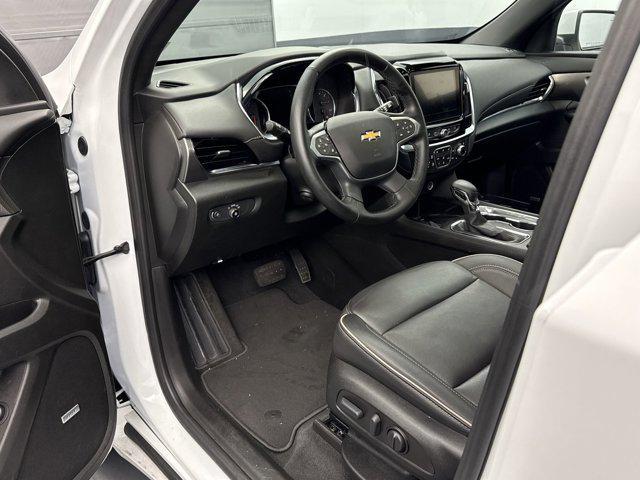used 2023 Chevrolet Traverse car, priced at $39,887