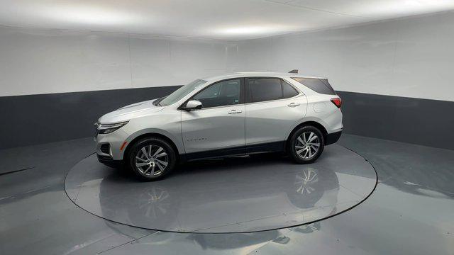 used 2022 Chevrolet Equinox car, priced at $21,387