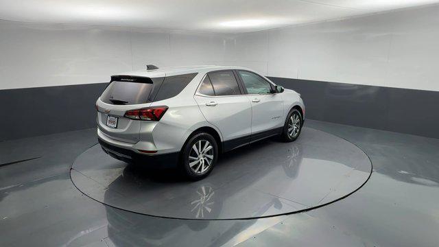 used 2022 Chevrolet Equinox car, priced at $21,387