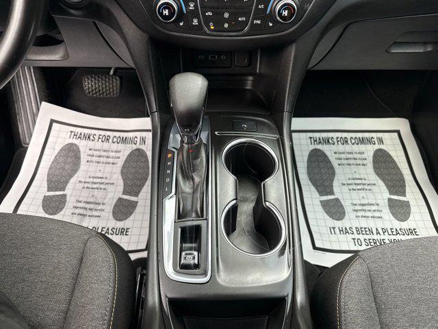 used 2022 Chevrolet Equinox car, priced at $21,387