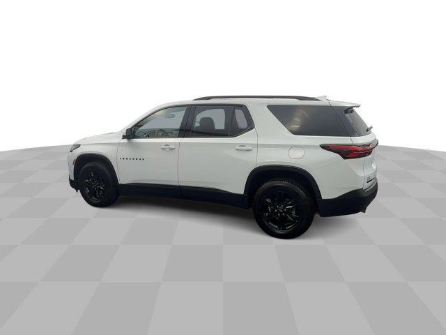 used 2023 Chevrolet Traverse car, priced at $30,387