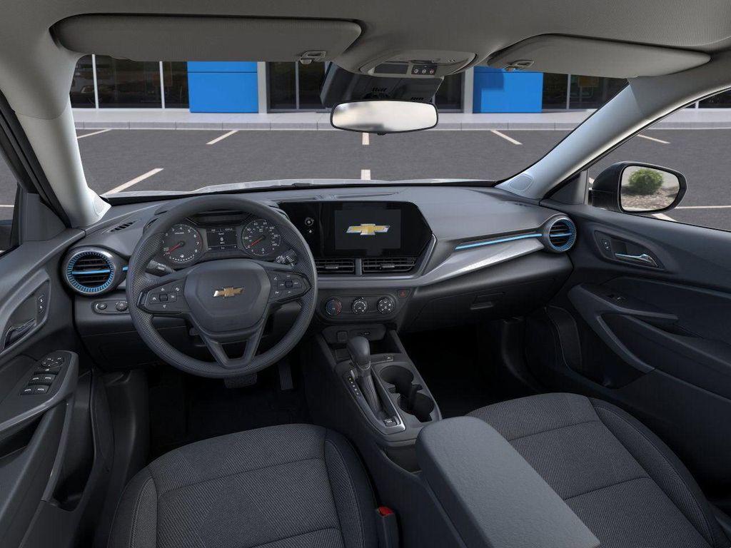 new 2025 Chevrolet Trax car, priced at $21,895