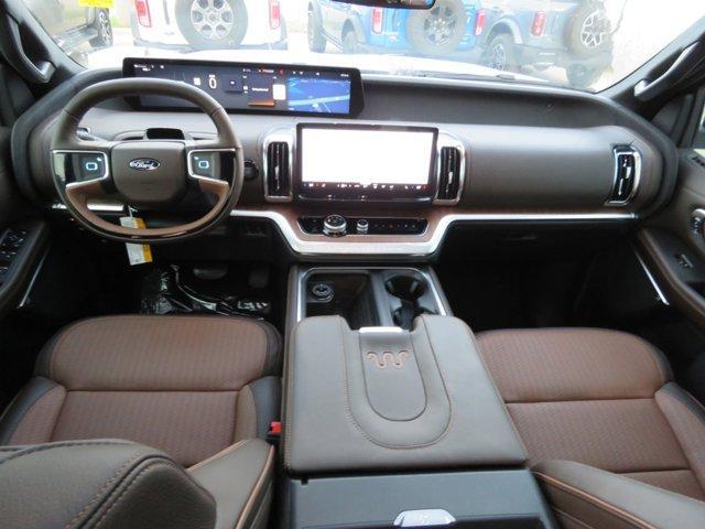 new 2025 Ford Expedition car, priced at $84,846